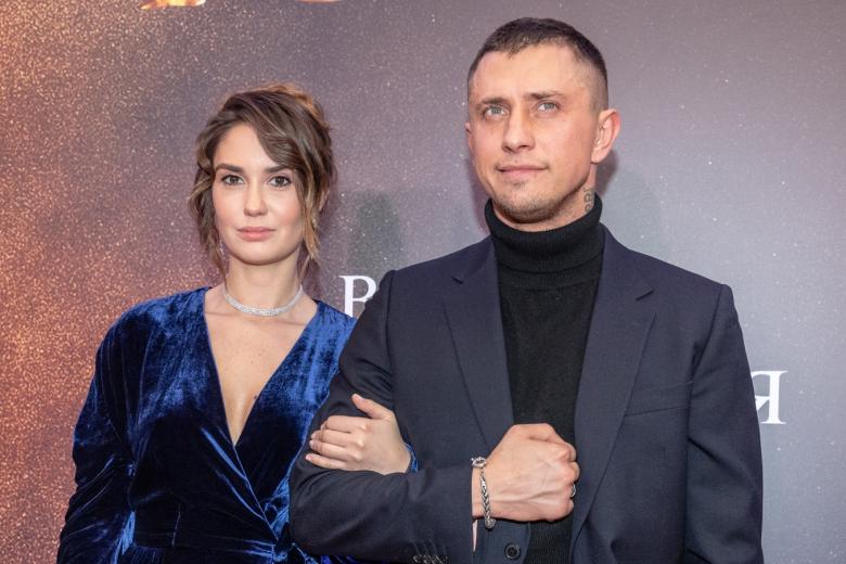 Павел Прилучный и Агата Муцениеце