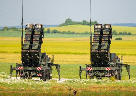 Подоляк: Украине нужны системы ПРО, а не переговоры