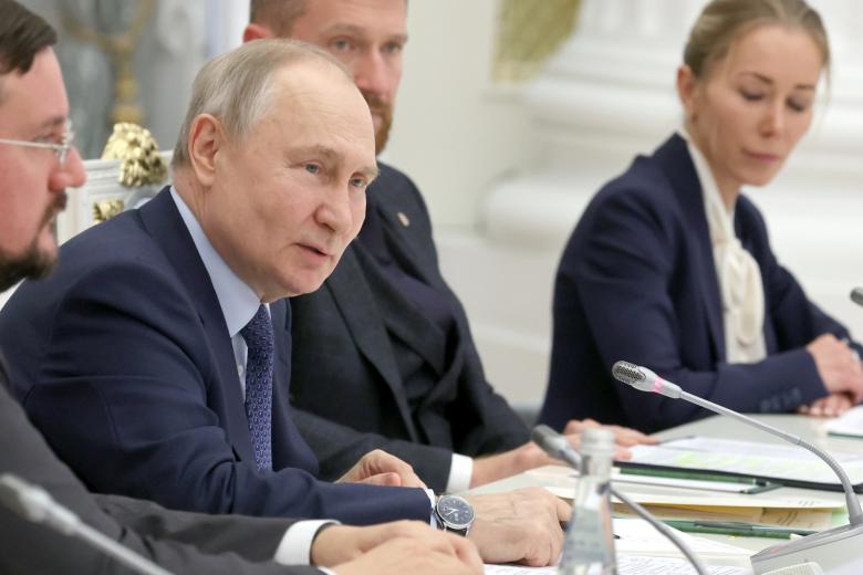 Президент РФ Владимир Путин во время встречи с членами общероссийской общественной организации «Деловая Россия»