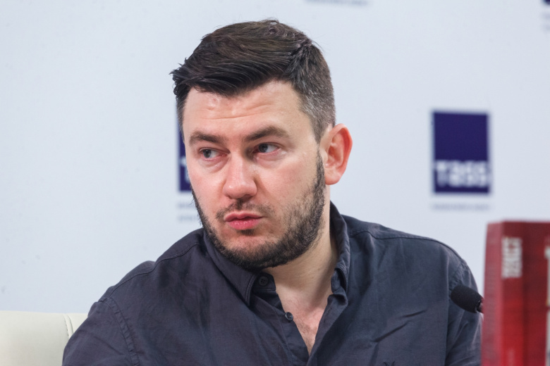 Дмитрий Глуховский
