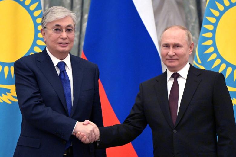 Касым-Жомарт Токаев, Владимир Путин