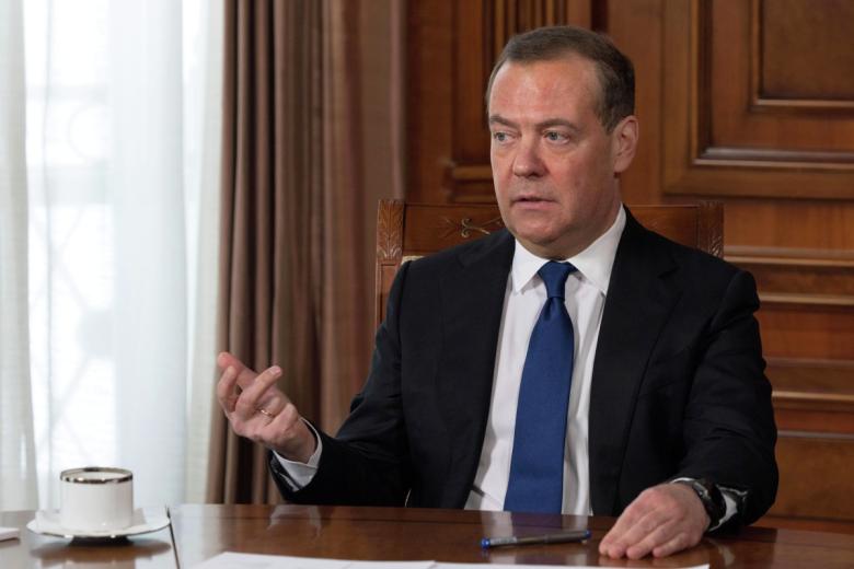 Дмитрий Медведев