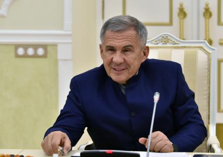 Минниханов предложил Баку развивать логистику в Волжско-Каспийском бассейне