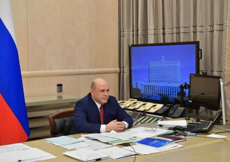 Мишустин: Россия готова постепенно открывать туристический сезон