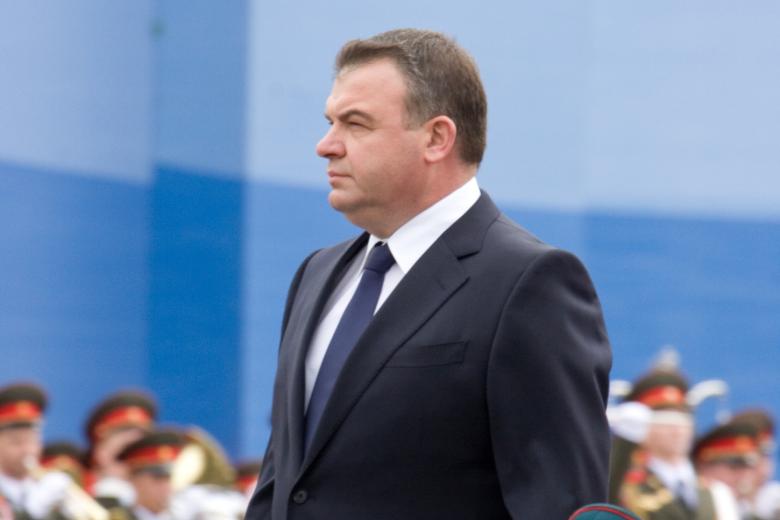 Анатолий Сердюков