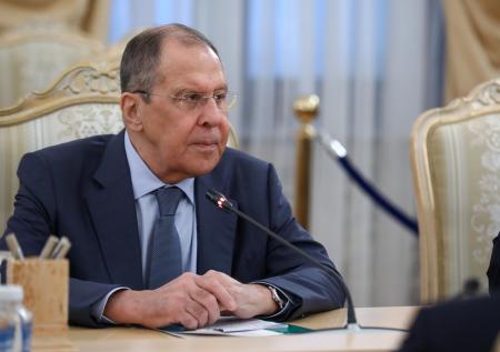 Главы МИД России и Армении обсудили реализацию договорённостей по Карабаху