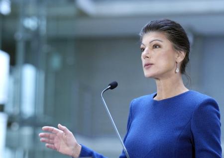 Известного критика военных поставок Украине выдвинули на пост канцлера ФРГ
