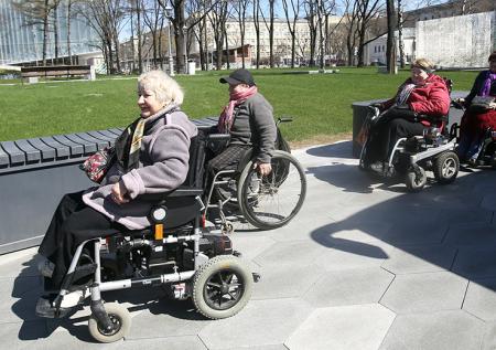 В СПЧ объяснили, почему россияне вынуждены сдавать инвалидов в ПНИ