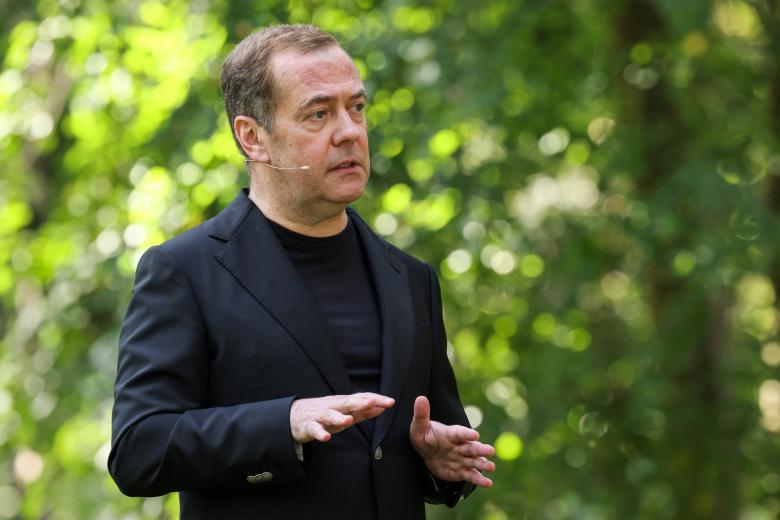 Дмитрий Медведев
