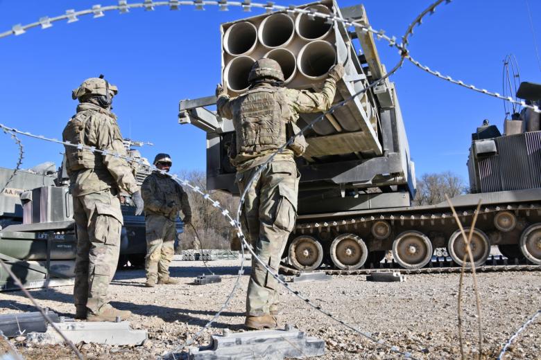 Американская универсальная пусковая установка M270