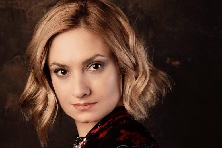 Карина Мишулина