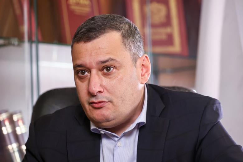 Александр Хинштейн