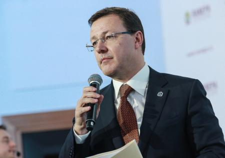 Самарский губернатор встретился с руководством МО РФ после удара в Макеевке