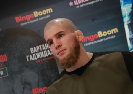 Российский боец Юсуф Раисов проведёт бой против бразильца Хакрана Диаса