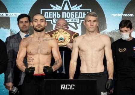 Боксёр Курбанов победил Смита по очкам и выиграл интернациональный пояс WBO