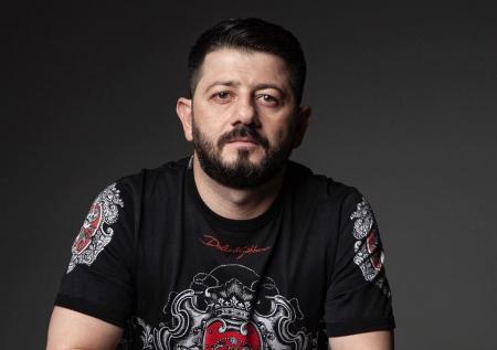 «Сжимаются кулаки»: Галустян об инциденте с флагом РФ на ЧМ по шашкам