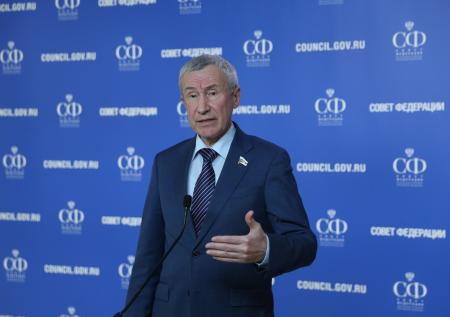 Сенатор пригрозил Прибалтике демилитаризацией 