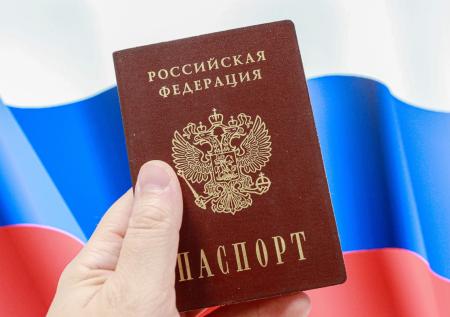 «Дерьмовое шоу»: итальянец попросил убежища в России после открытия ОИ