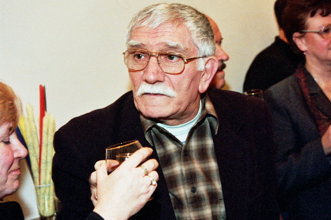 Армен Джигарханян