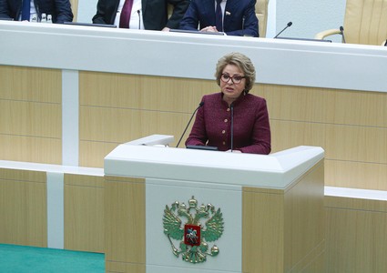 Женщин зовут: почему мужчины всё ещё доминируют в политике и бизнесе
