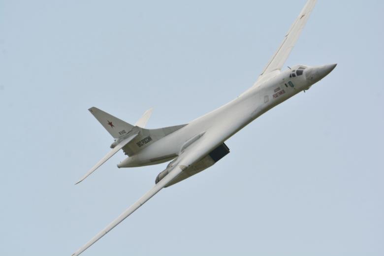 Ракетоносец Ту-160