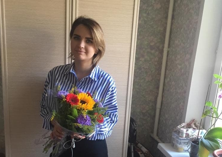 21-летняя Майя Шоуа уже год совмещает работу с учёбой
