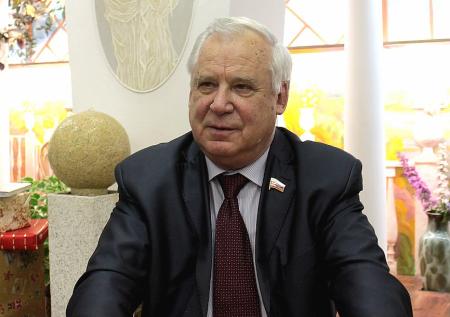 Дмитрий Медведев поздравил сенатора Николая Рыжкова с 90-летием