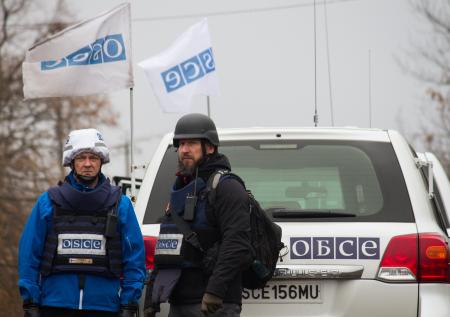 Лукашевич заявил о подготовке Украиной военного сценария по Донбассу