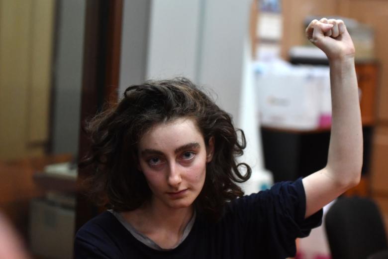 Сотрудница редакции независимого студенческого журнала DOXA Алла Гутникова