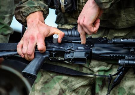 Еще в одном регионе России дружинникам раздадут боевое оружие