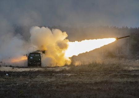 ЛНР: украинские военные обстреляли Алчевск из РСЗО HIMARS