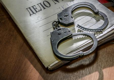 Подозреваемому в убийстве девочек в Кузбассе предъявили обвинение