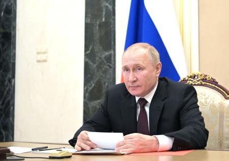 «На улице расстреливают»: Путин об инакомыслящих на Украине