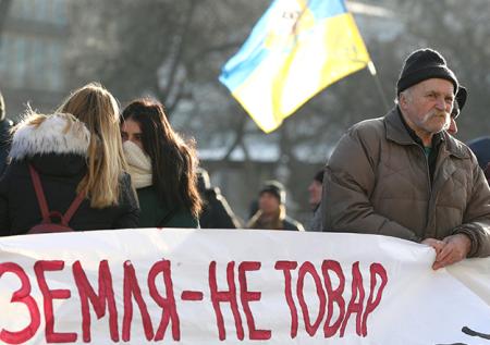 Тимошенко рассказала, как украинцев втянут в «аферу века»