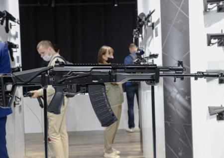 «Калашников» усовершенствовал автомат АК-12