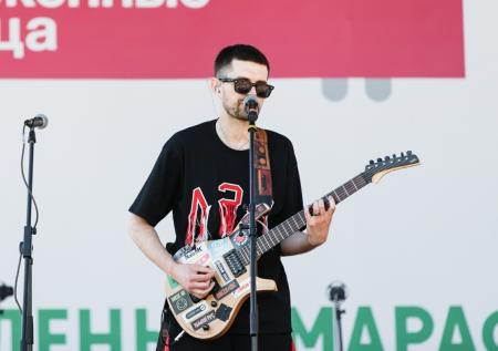 В Госдуме раскрыли, кто может стоять за поджогом двери жилья Noize MC