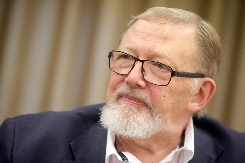 Сергей Дубинин