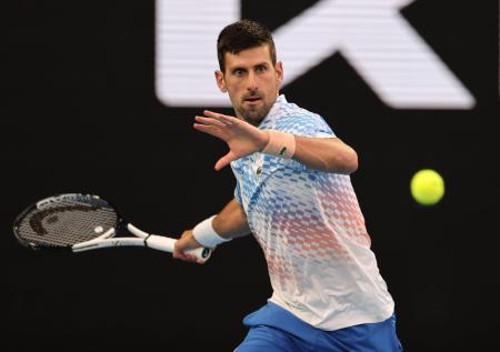 Джокович в 10-й раз в карьере выиграл Australian Open