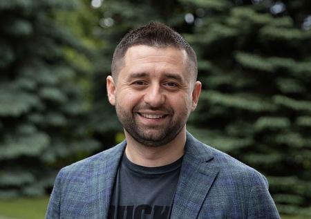 «Наивная украинская формула»: военэксперт оценил заявление Арахамии