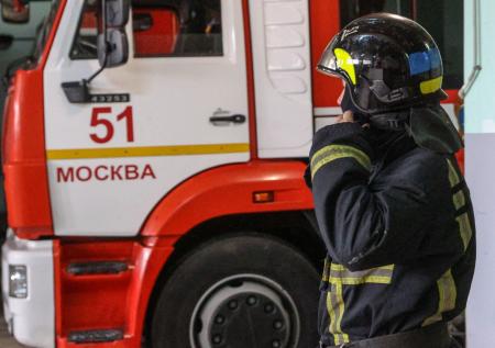 Baza: в Москве вспыхнула квартира сенатора