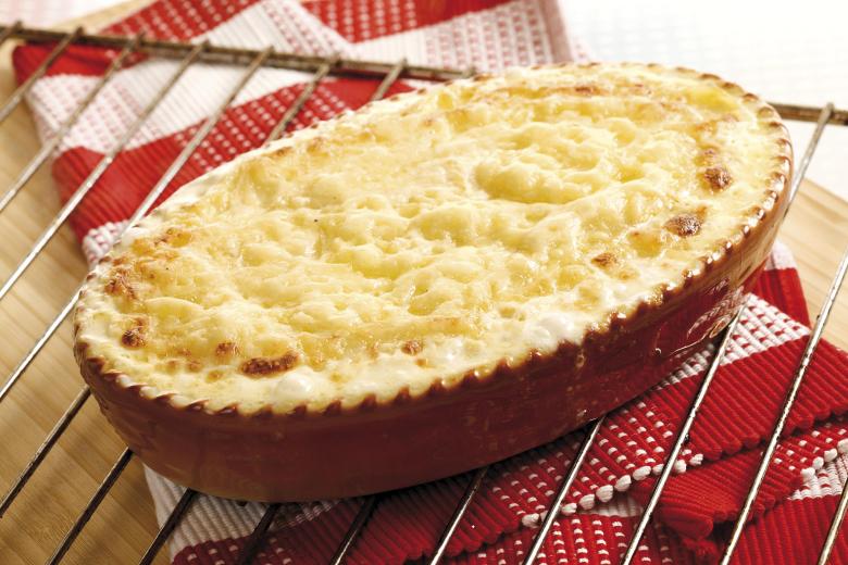 Классическая картофельная запеканка с фаршем в духовке