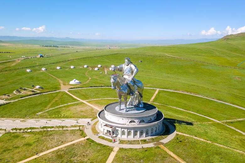 Конная статуя Чингисхана, Монголия, Улан-Батор