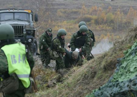 Под Самарой прошли военные учения по локализации вирусной угрозы