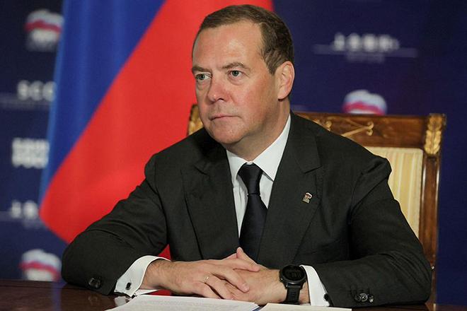 Дмитрий Медведев