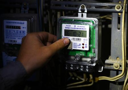 Эксперт по ЖКХ назвал проблемой заставить россиян перейти на умные счетчики