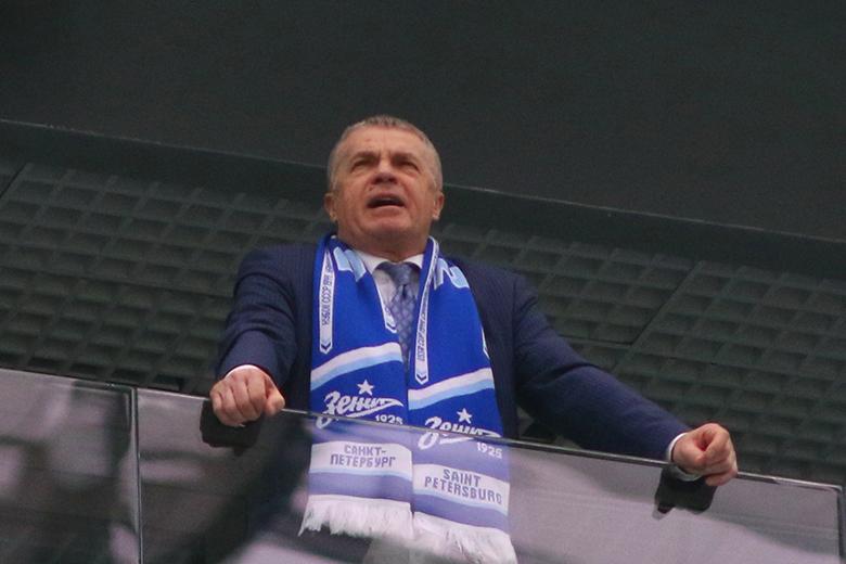 Александр Медведев
