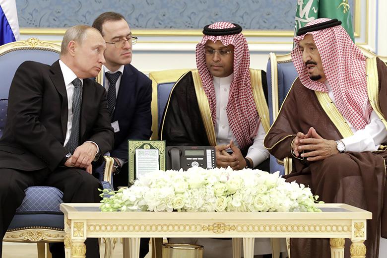 Владимир Путин и король Саудовской Аравии Сальман бен Абдель Азиз Аль Сауд