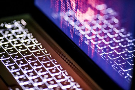 Миллионы россиян потеряли доступ к интернету из-за атаки на провайдера