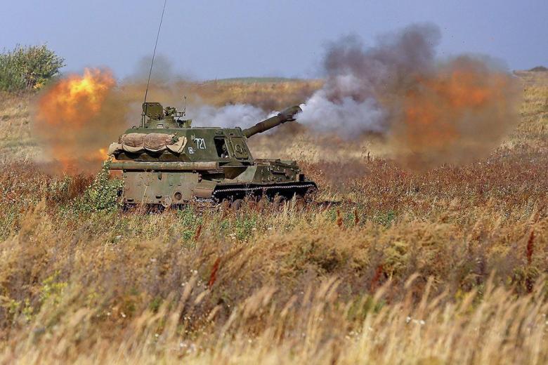 Расчёты гаубиц «Акация» применяют высокоточные боеприпасы «Краснополь»