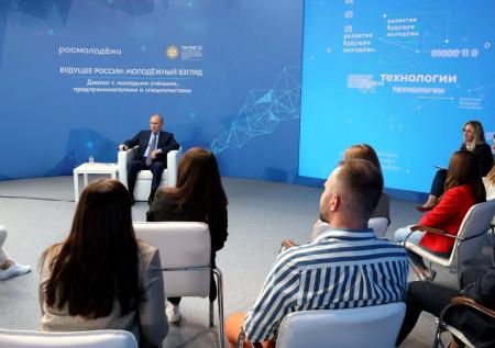 Путин: через 10 лет жизнь в России будет лучше